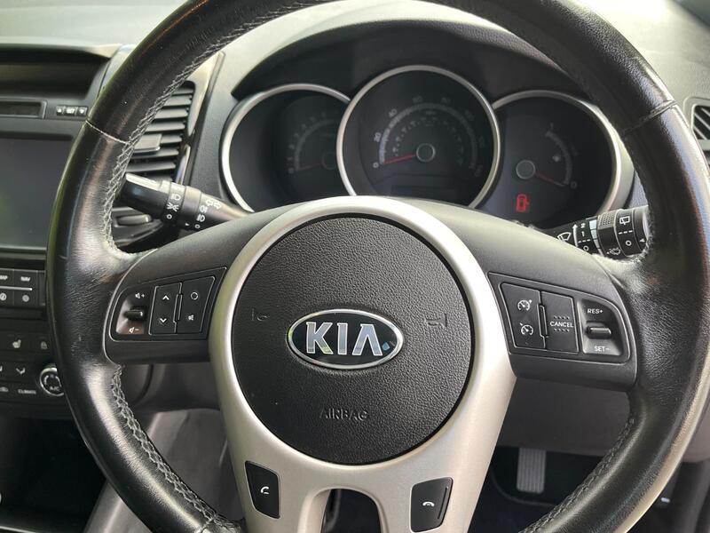 KIA VENGA