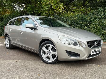 VOLVO V60 2.0 D3 SE